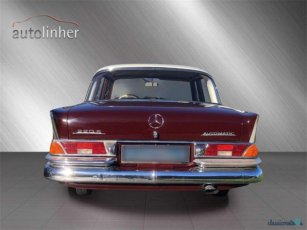 1972' Mercedes-Benz 220 SB W111 photo #3