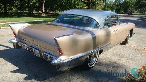 1957' Cadillac Eldorado Brougham photo #2