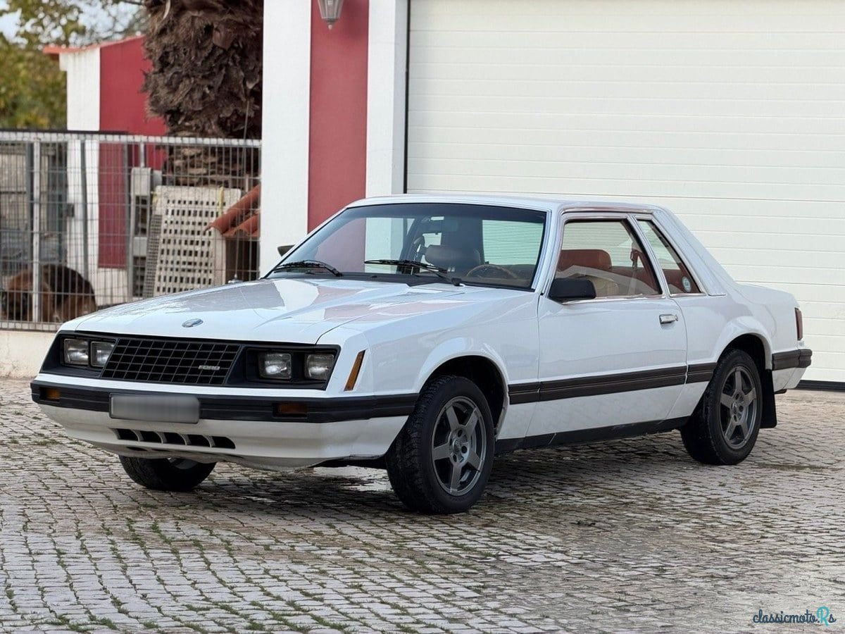 1980' Ford Mustang photo #3