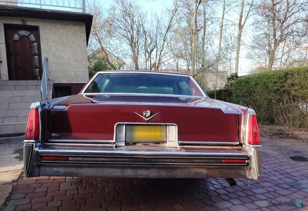 1977' Cadillac Deville photo #4