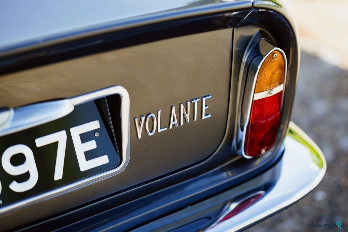 1967' Aston Martin DB6 photo #6