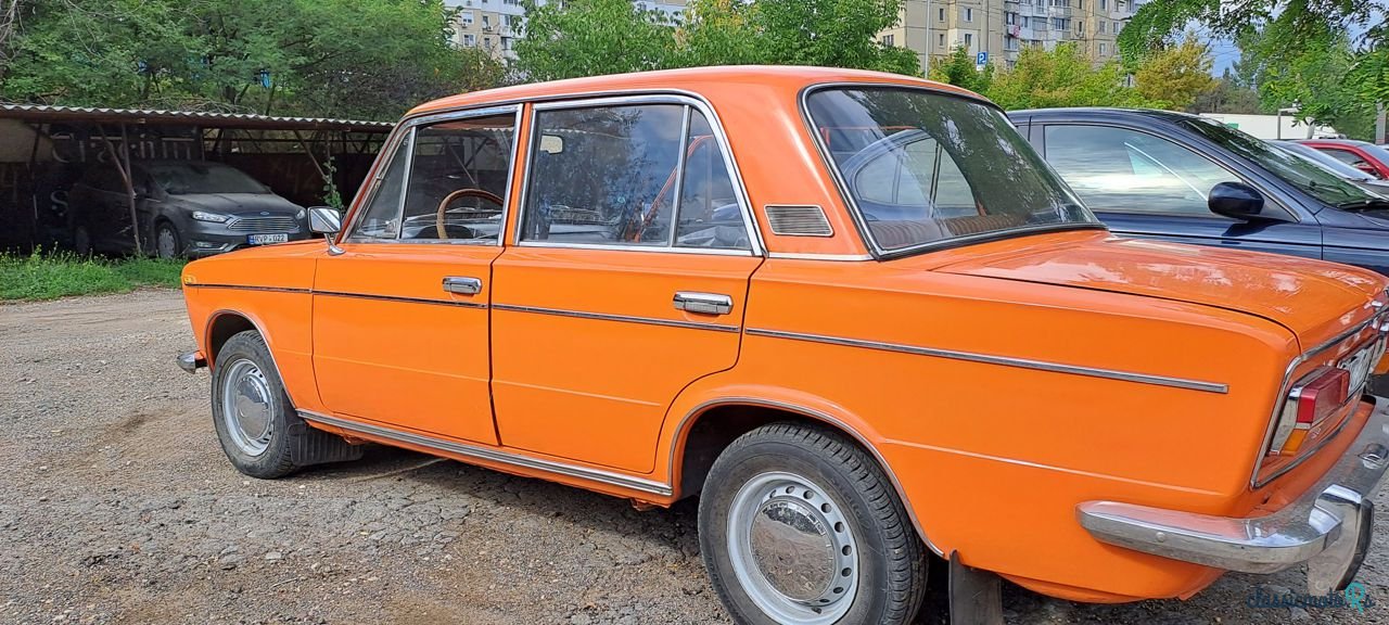 1974' VAZ 2103 photo #5