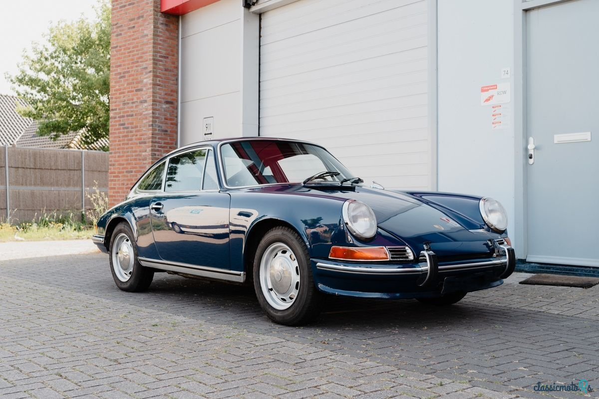 1970' Porsche 911 photo #1