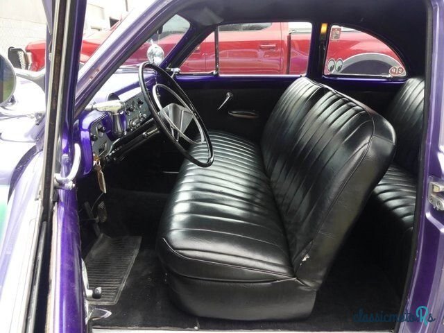 1951' Ford Custom photo #2