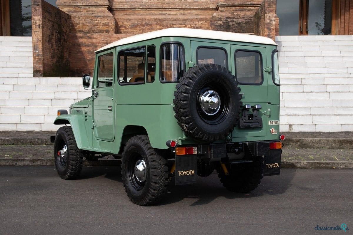 1980' Toyota Land Cruiser photo #4