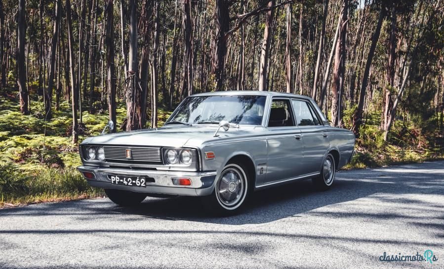1970' Toyota Crown photo #1