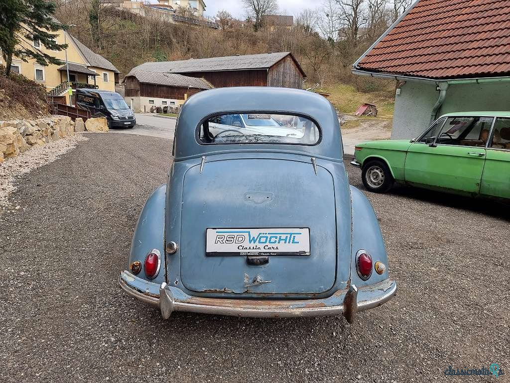 1956' Morris photo #2