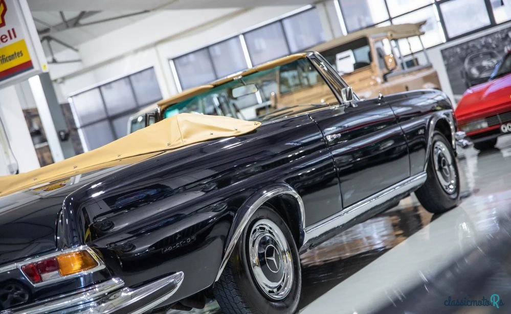 1963' Mercedes-Benz 220 photo #6