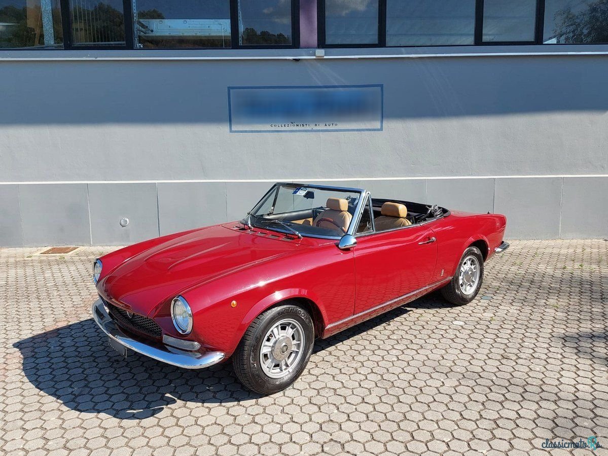 1971' Fiat 124 Spider photo #1