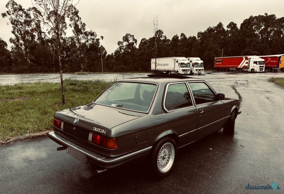 1980' BMW 323 photo #5