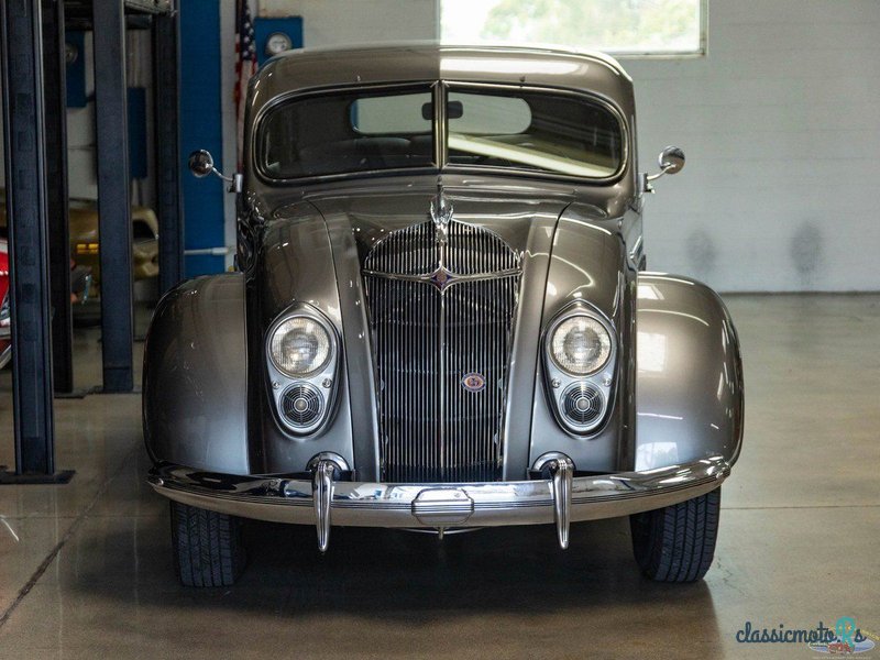 1936' Chrysler Airflow photo #5