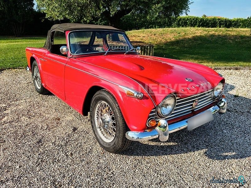 1966' Triumph TR4 photo #1