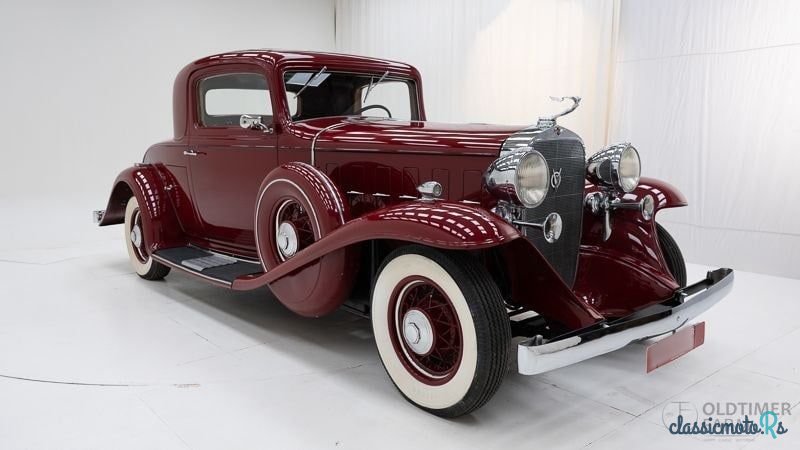 1932' Cadillac 355 B 2/4 Passenger Coupe photo #3