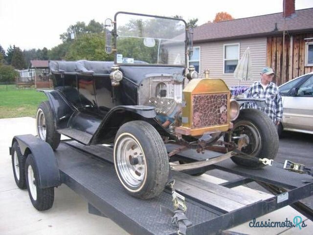 1915' Ford Model T photo #3