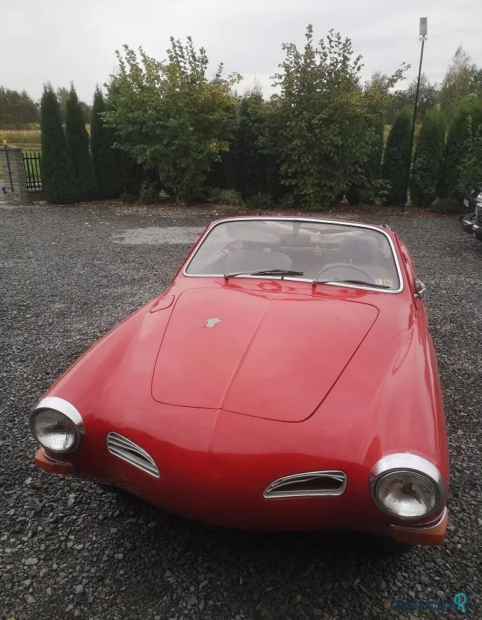 1972' Volkswagen Karmann Ghia photo #3