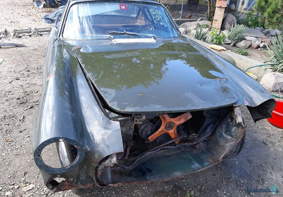 1967' Volvo 1800S photo #1