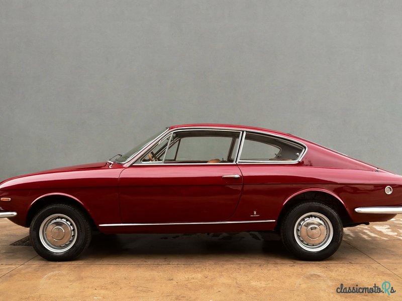 1966' Fiat 130 photo #1