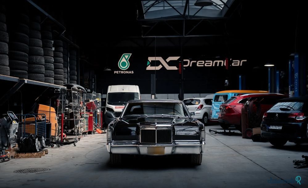1969' Lincoln Continental photo #2