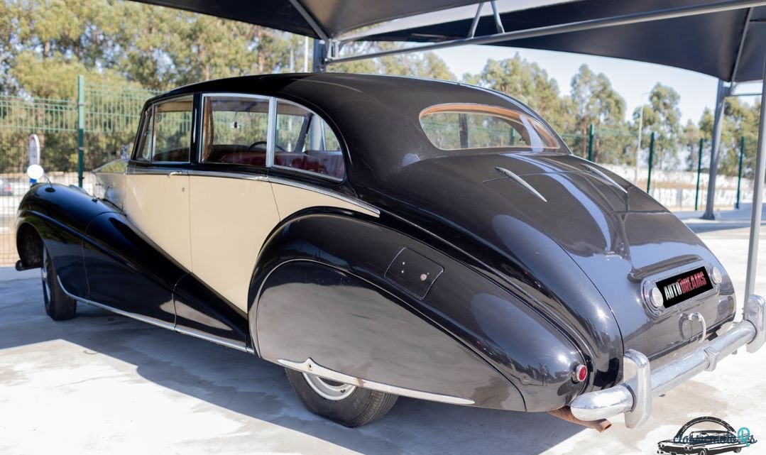 1952' Rolls-Royce Silver Wraith photo #3