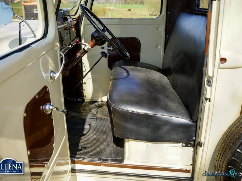 1946' Ford Ton Pick Up photo #6
