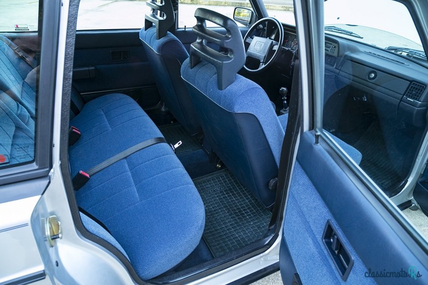 1992' Volvo 240 photo #6