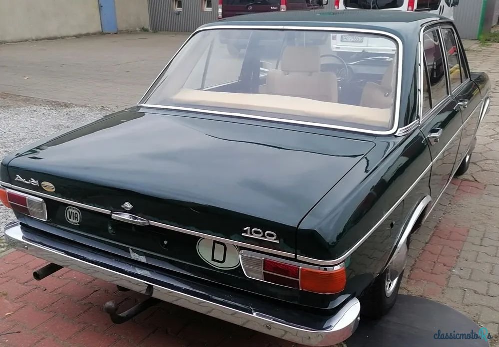 1971' Audi 100 photo #6