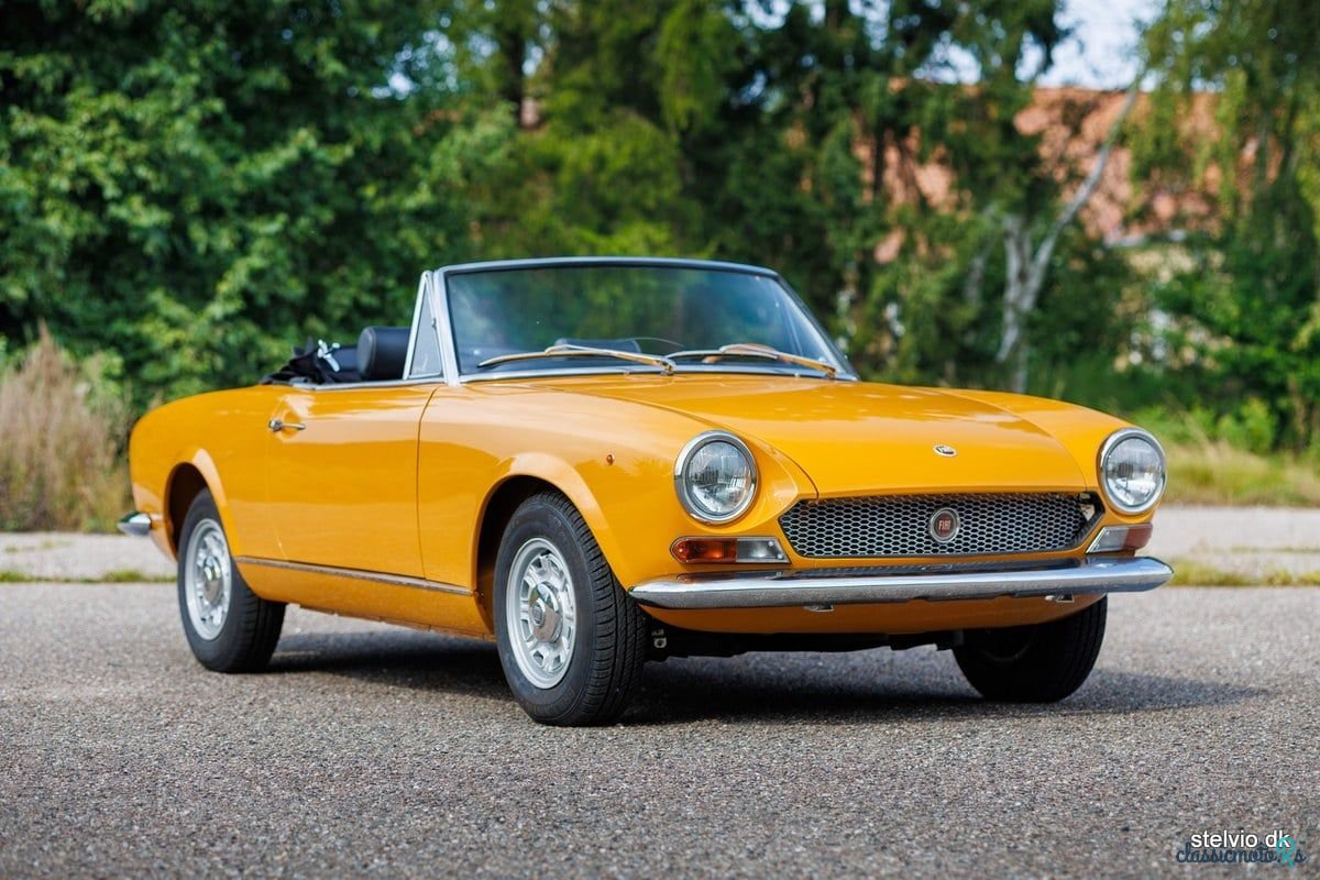 1967' Fiat 124 Spider photo #6