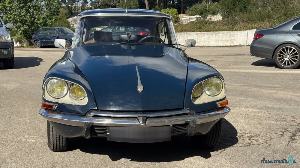 1974' Citroen DS photo #2