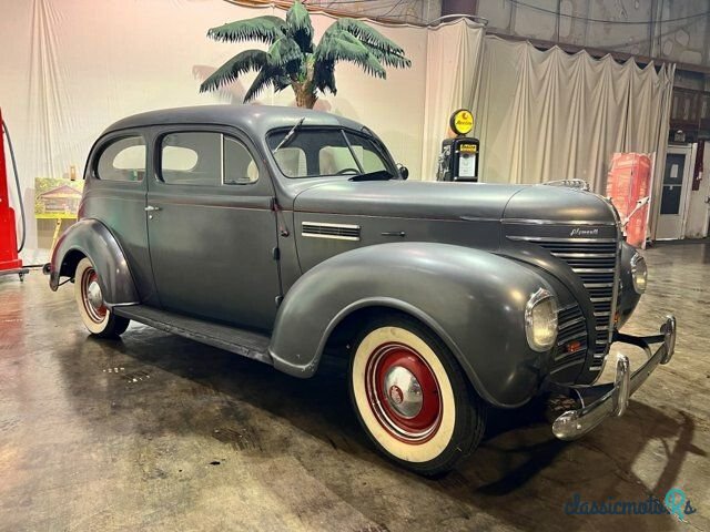 1939' Plymouth Road King photo #1