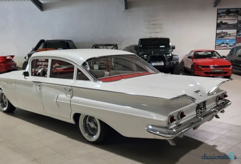 1960' Chevrolet Impala photo #3