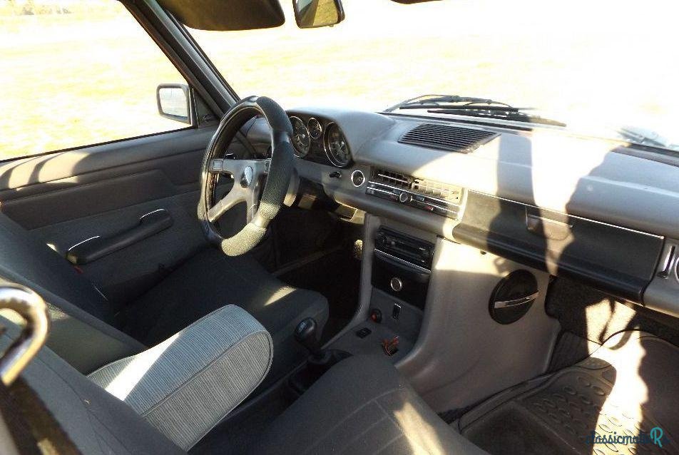 1979' Mercedes-Benz 240 3.0 Sedan photo #3