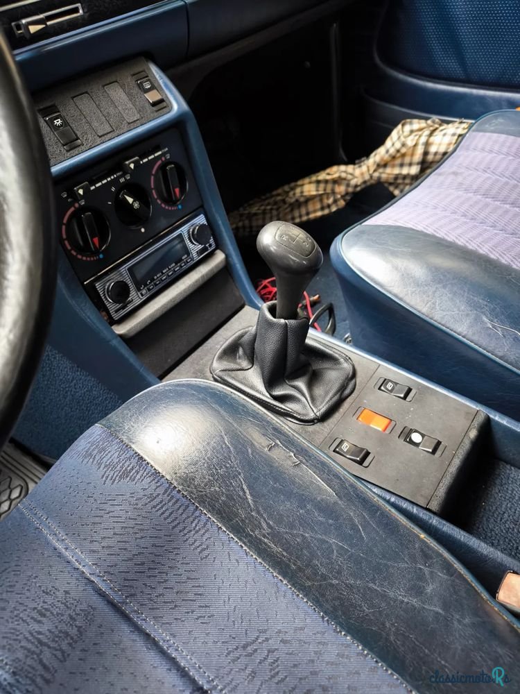 1979' Mercedes-Benz 300 photo #6