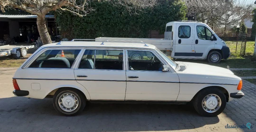 1980' Mercedes-Benz W123 photo #4