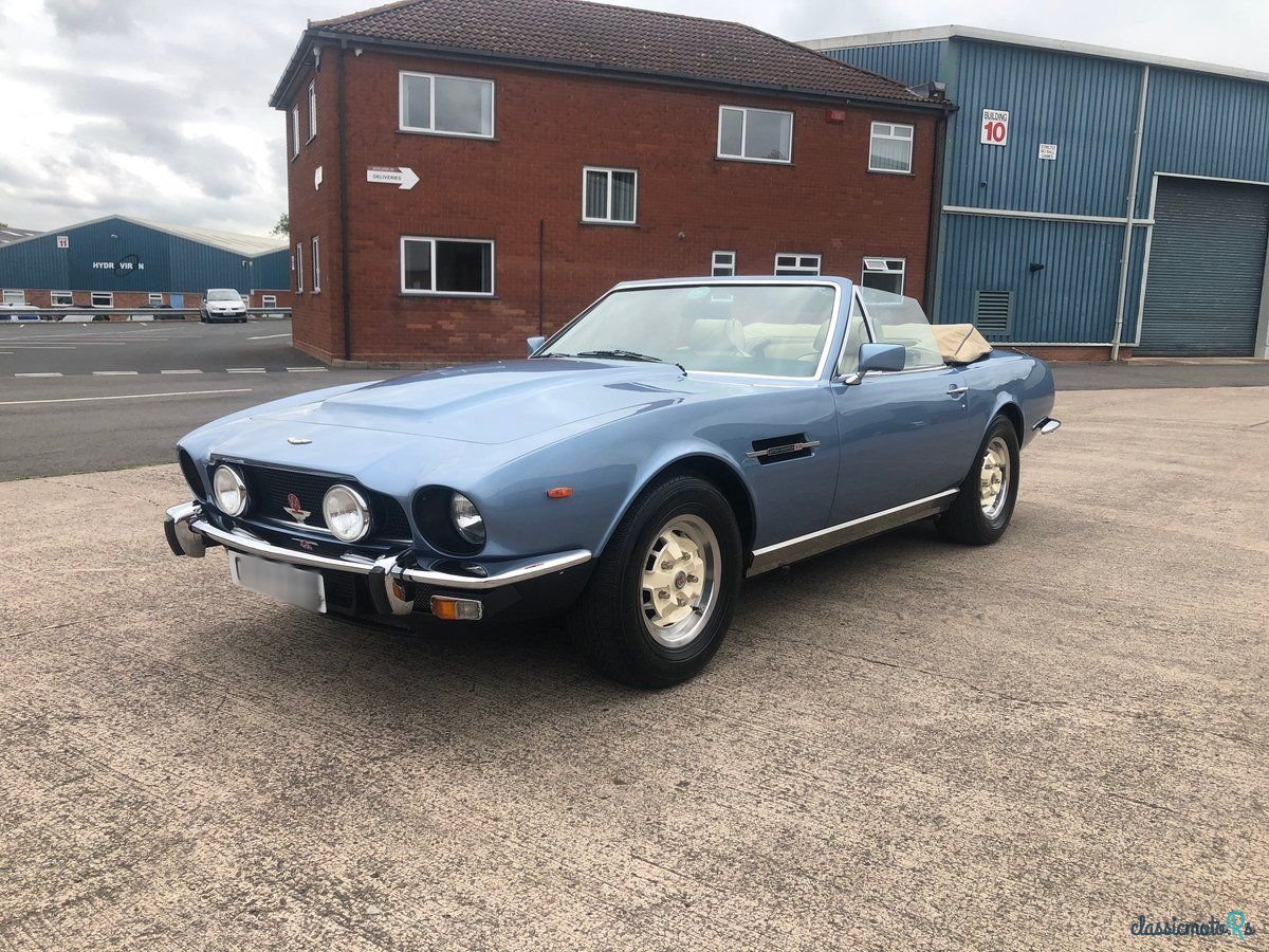 1979' Aston Martin V8 Volante photo #1