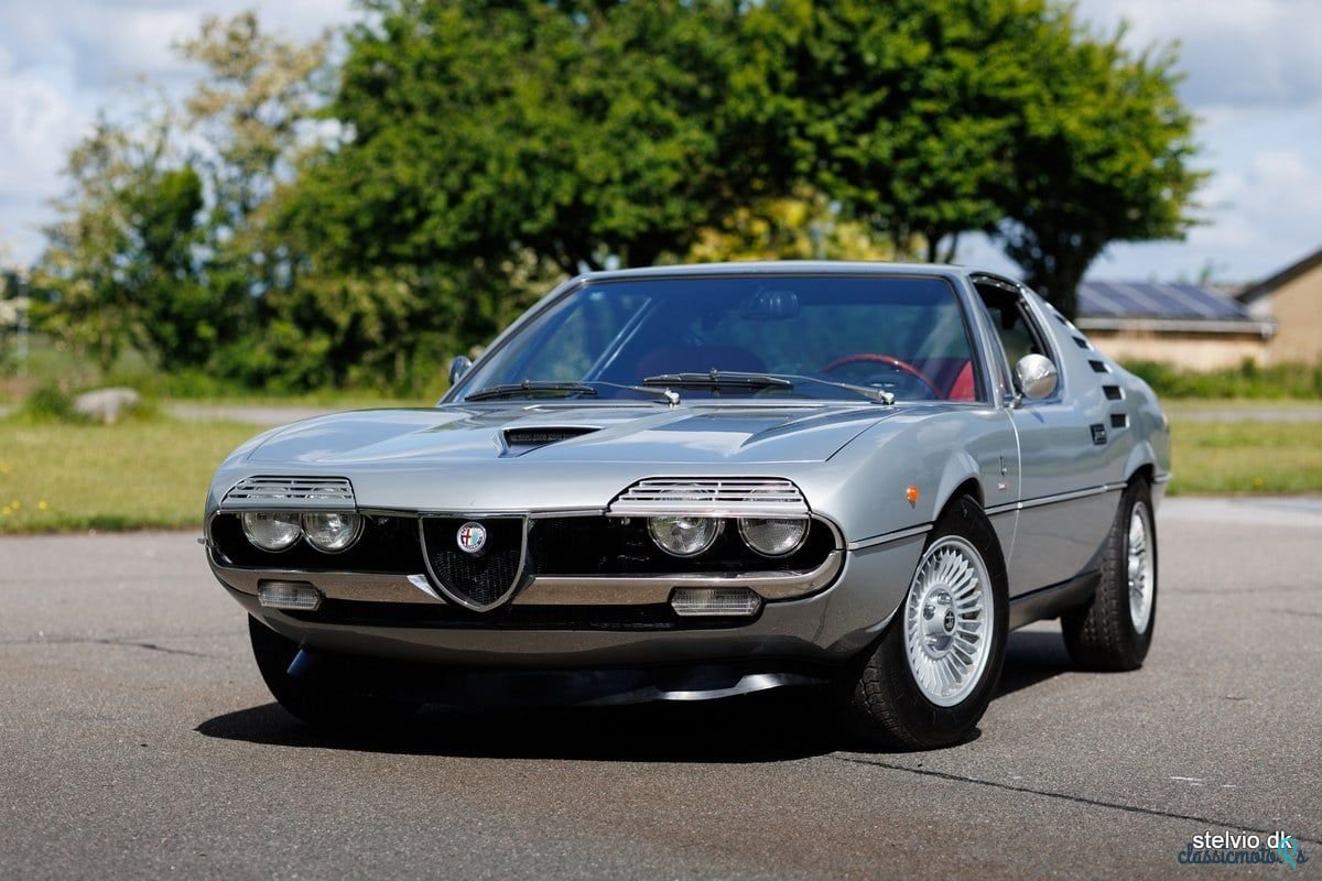 1972' Alfa Romeo Montreal photo #1