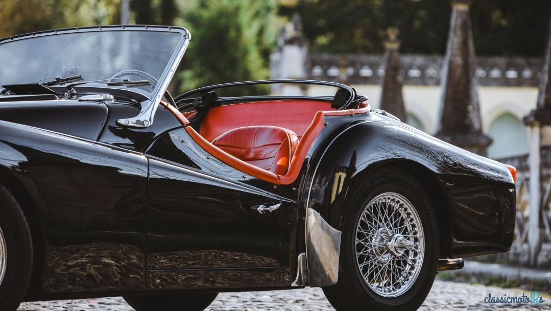 1961' Triumph TR3 A Overdrive photo #3