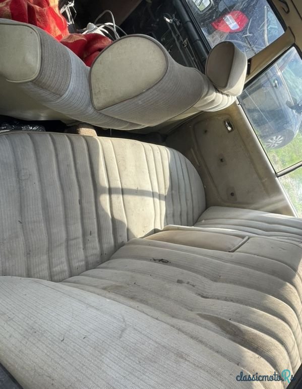 1976' Mercedes-Benz W123 photo #5