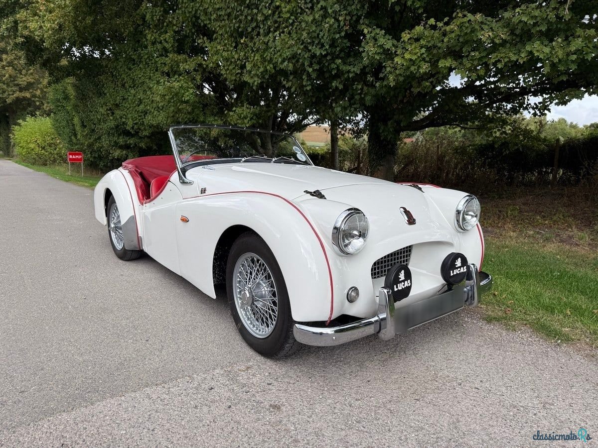 1954' Triumph TR2 photo #1