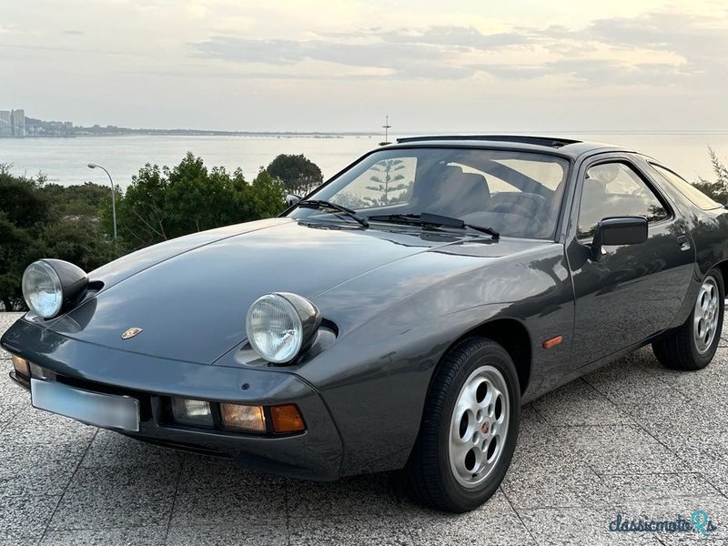 1979' Porsche 928 photo #2