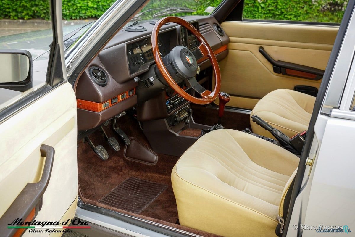 1983' Alfa Romeo Alfetta photo #5