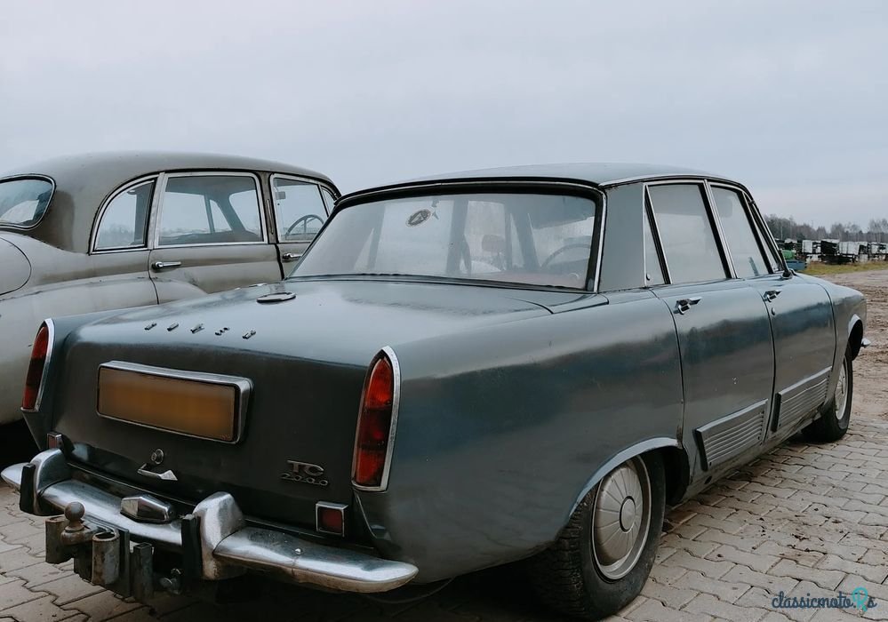 1966' Rover photo #4