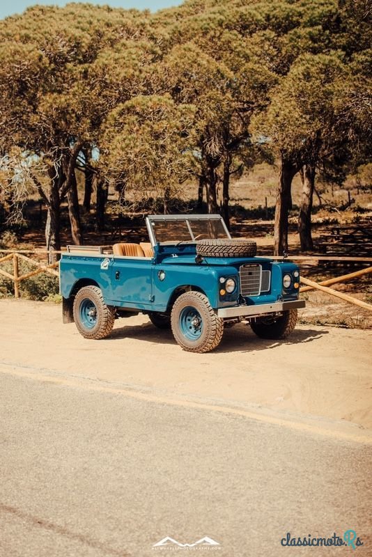 1976' Land Rover Serie Iii photo #1