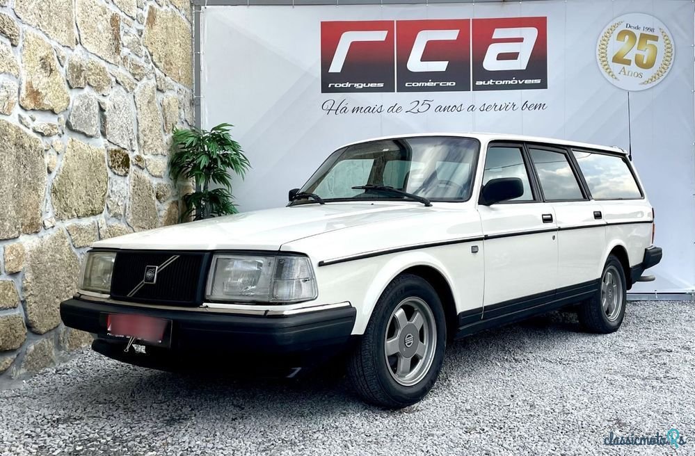 1990' Volvo 240 Gl photo #1