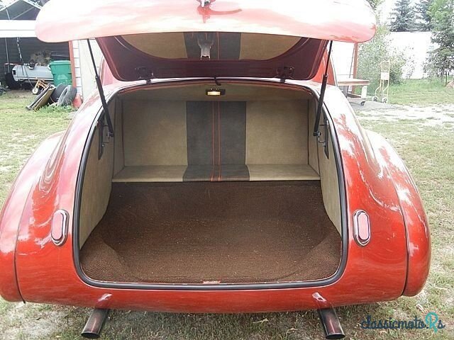 1940' Chevrolet Master photo #3