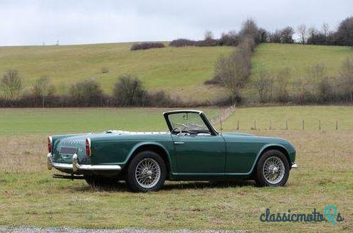 1962' Triumph TR4 photo #2