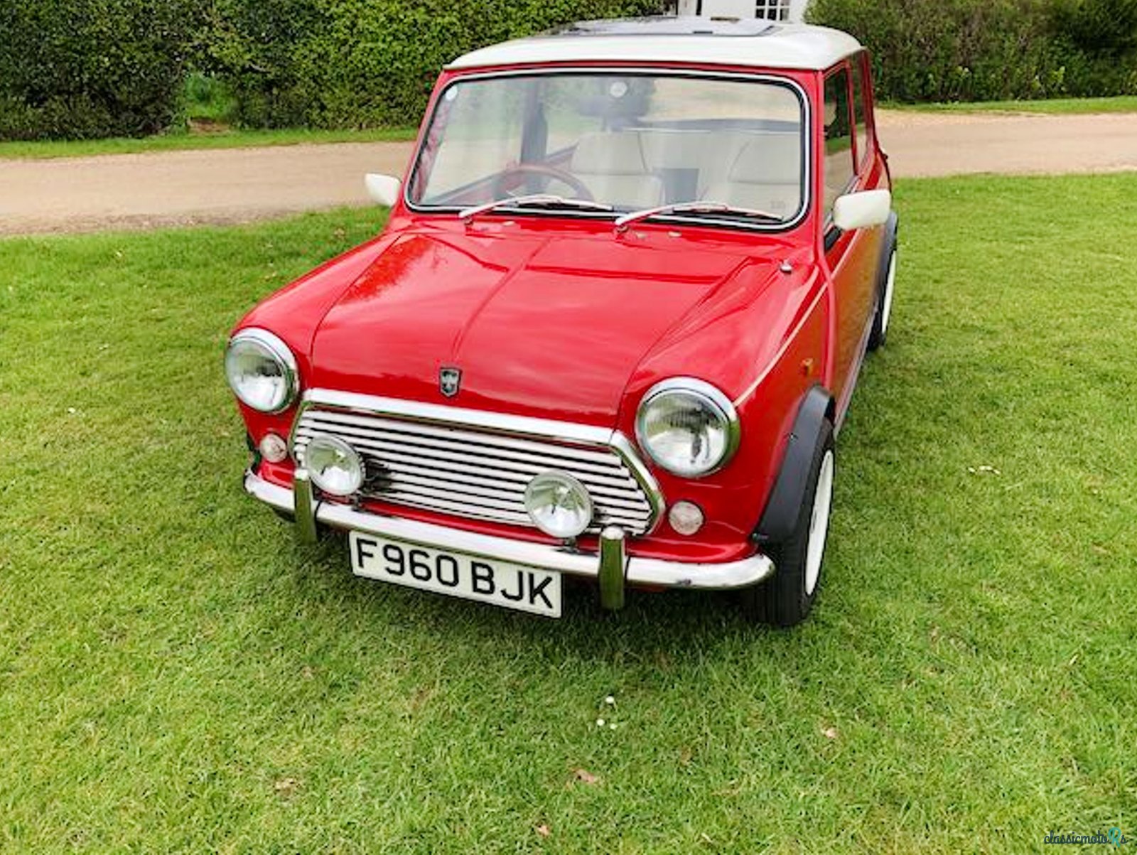 1989' MINI Flame Red photo #2