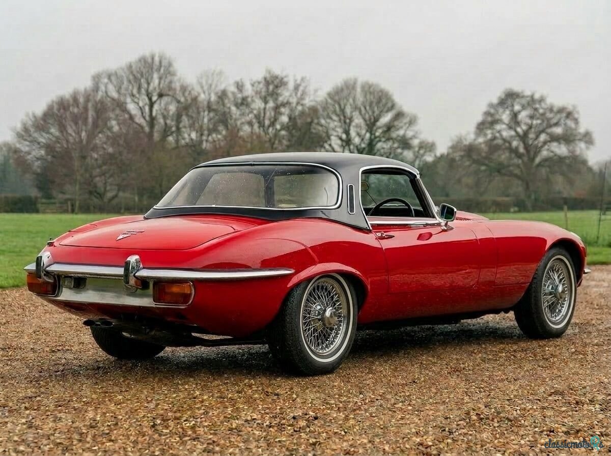 1975' Jaguar E-Type photo #3