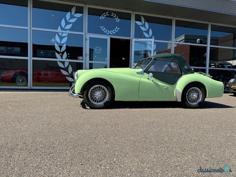 1958' Triumph TR3 photo #6