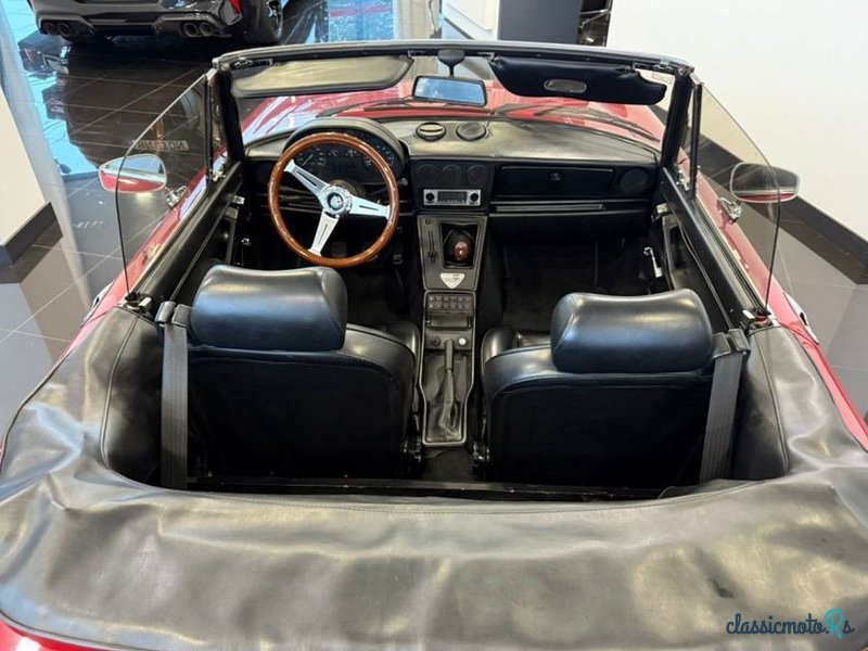 1988' Alfa Romeo Spider 1.6 photo #6