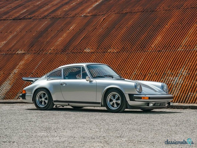 1975' Porsche 911 photo #6